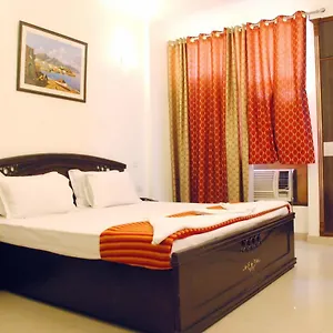 ** Hotel Angel India