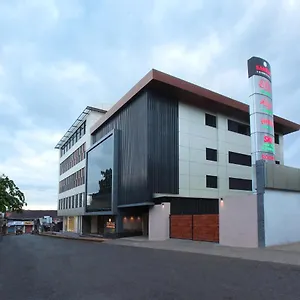 **** Hotel Samrat India